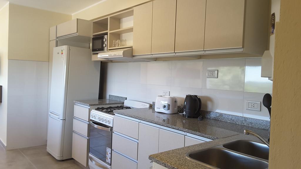 Edificio Niza I Apartment Villa Carlos Paz Bagian luar foto